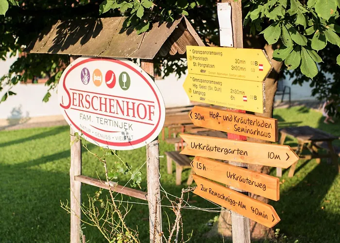 Serschenhof- Auszeit Ueber Dem Stall Апартаменты